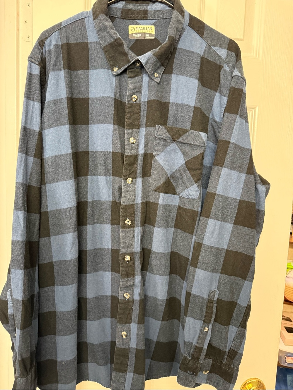 Magellan Outdoors Blue and Black Buffalo Plaid Button-Down Shirt 2XL (256)